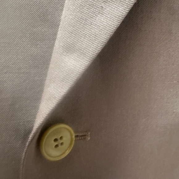 Armani Double Breasted Blazer 40S Made in Italy Gently worn 100% virgin wool - Picture 2 of 4